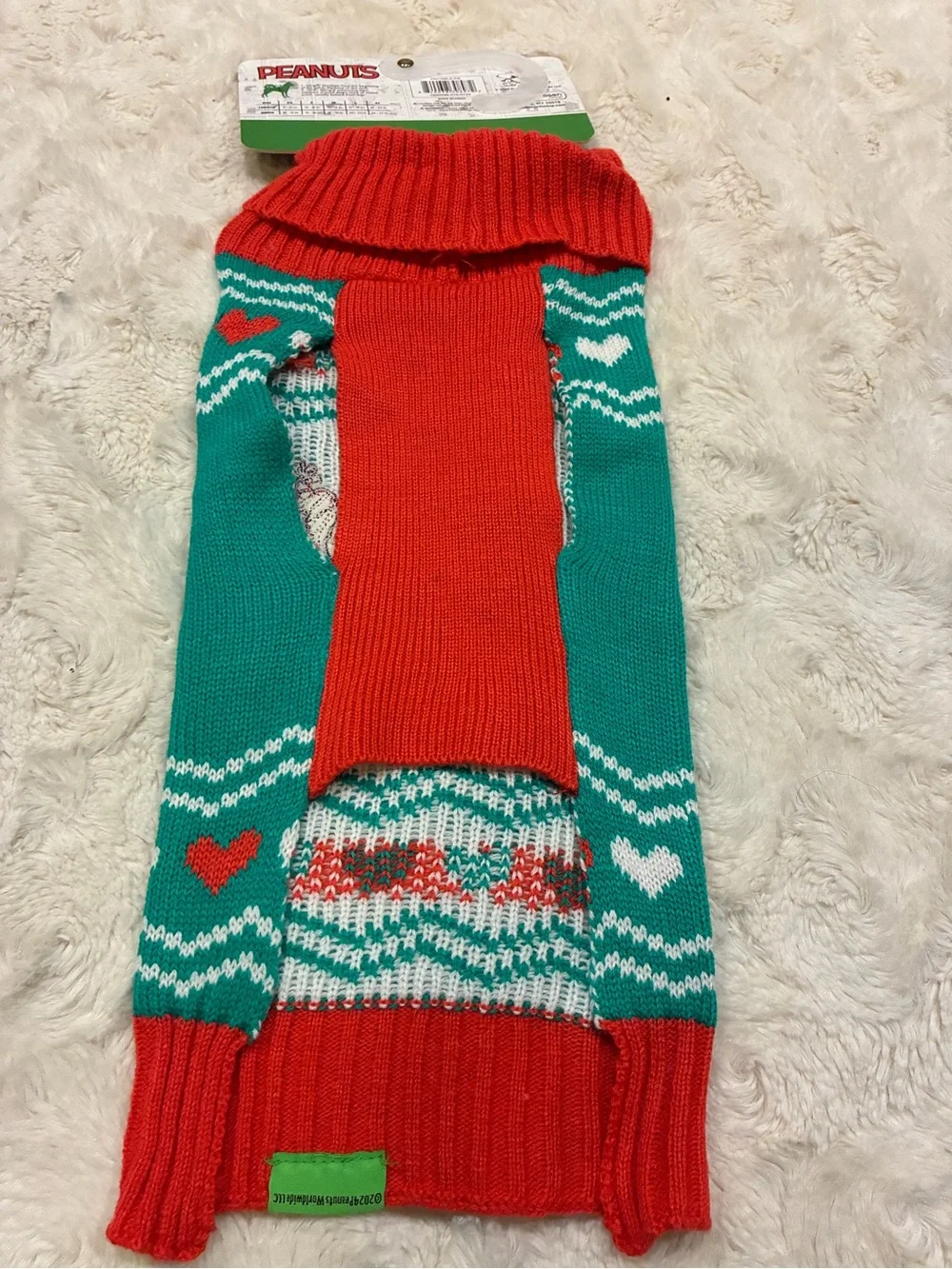 Peanuts dogs swather size Small